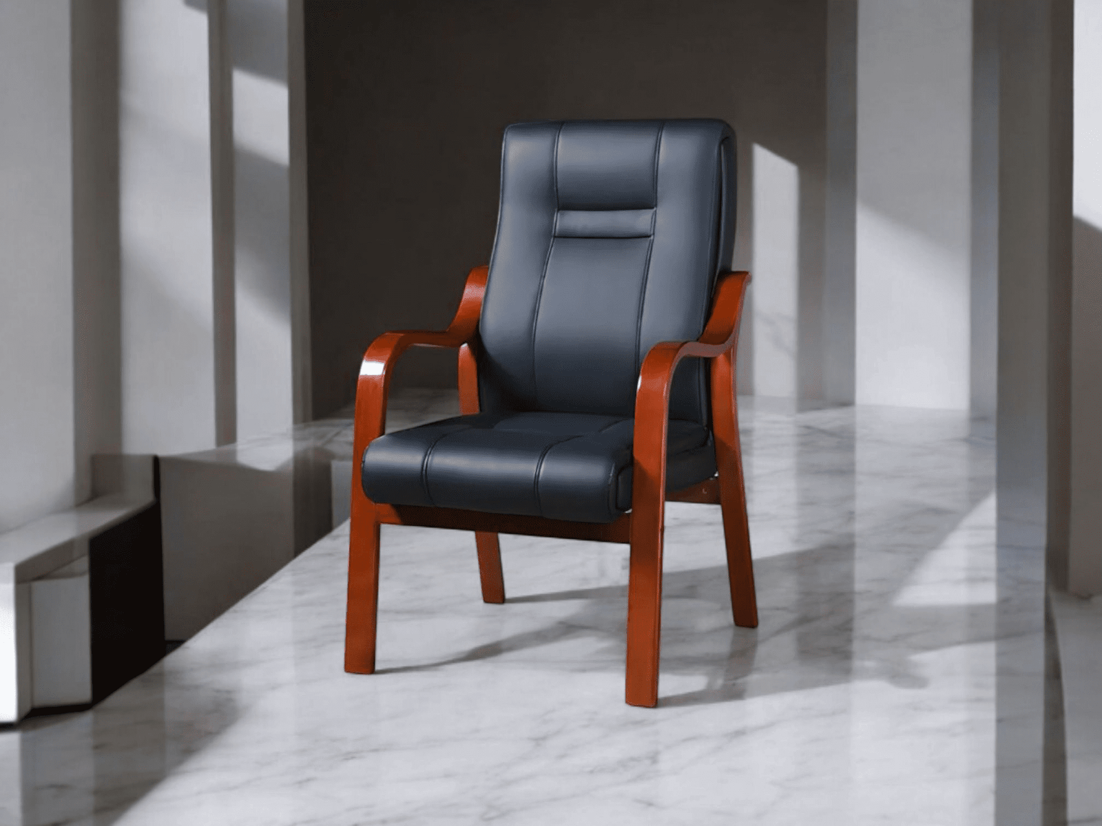 L66 Visitor Chair