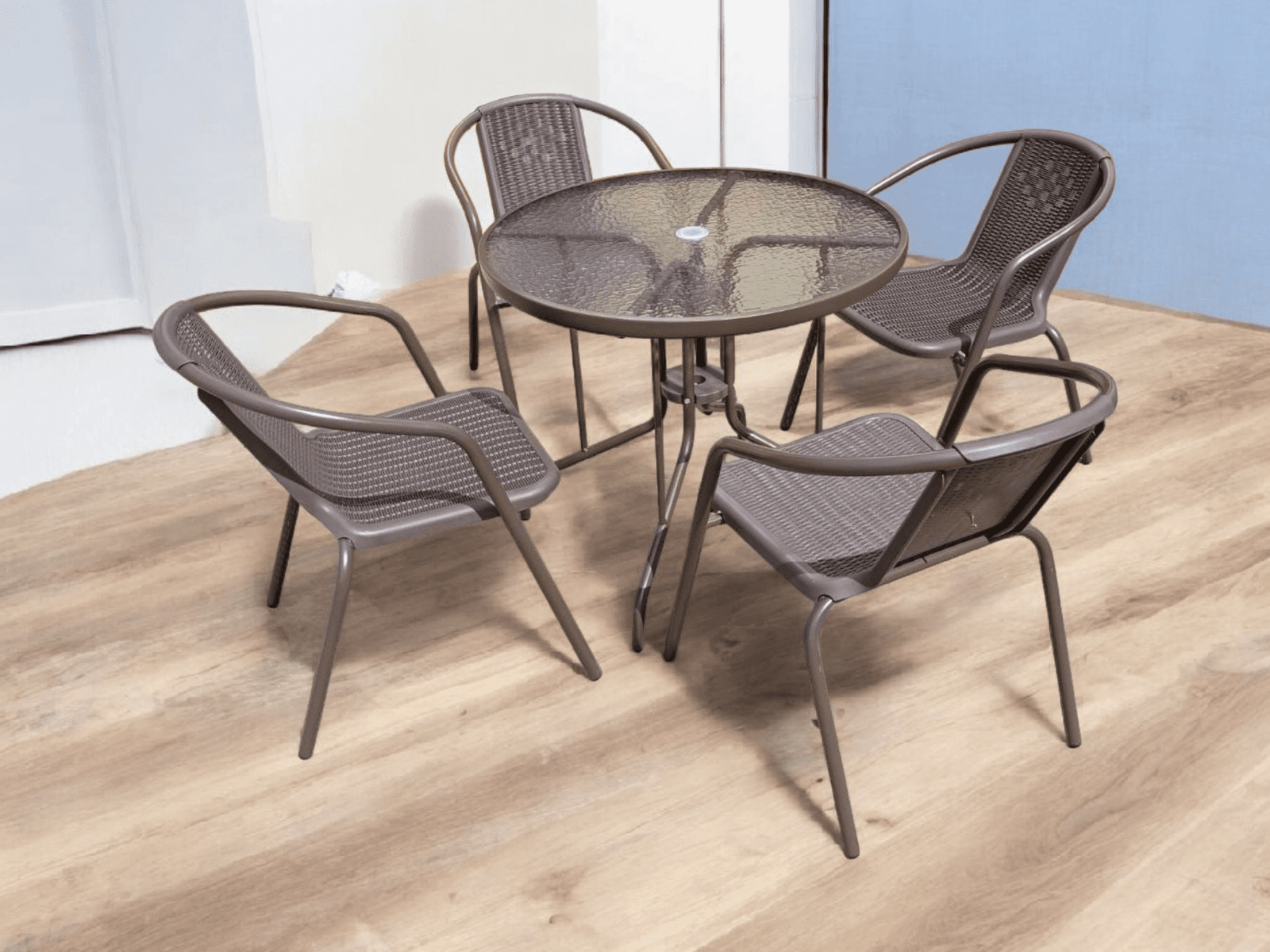 Melbourne Outdoor Dining Table + 4 Chairs