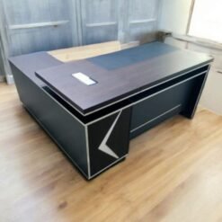 Alternative view of Diamond-1.6m-Executive Desk