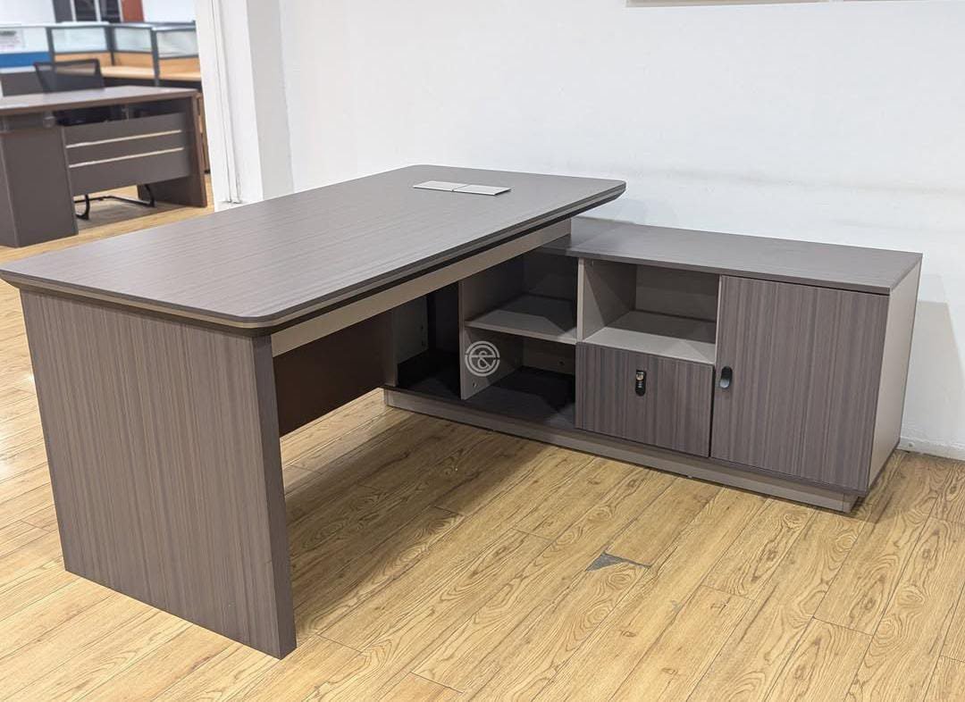 Second image of Electron-1.8m- Executive Desk