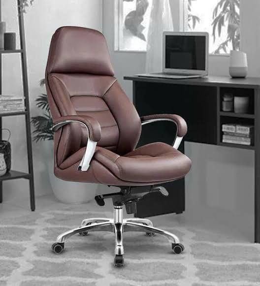 Second image of Garbon High Back Chair