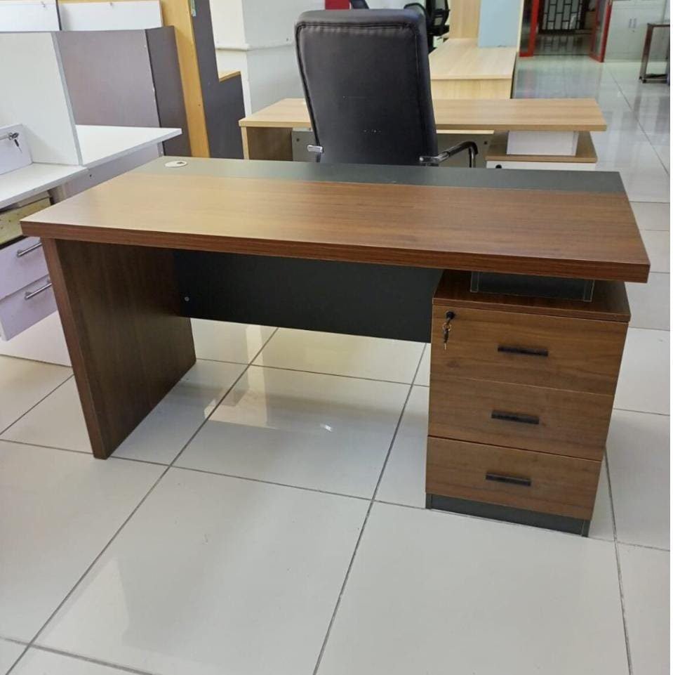 Second image of Clerical Home Office Desk 1.4m