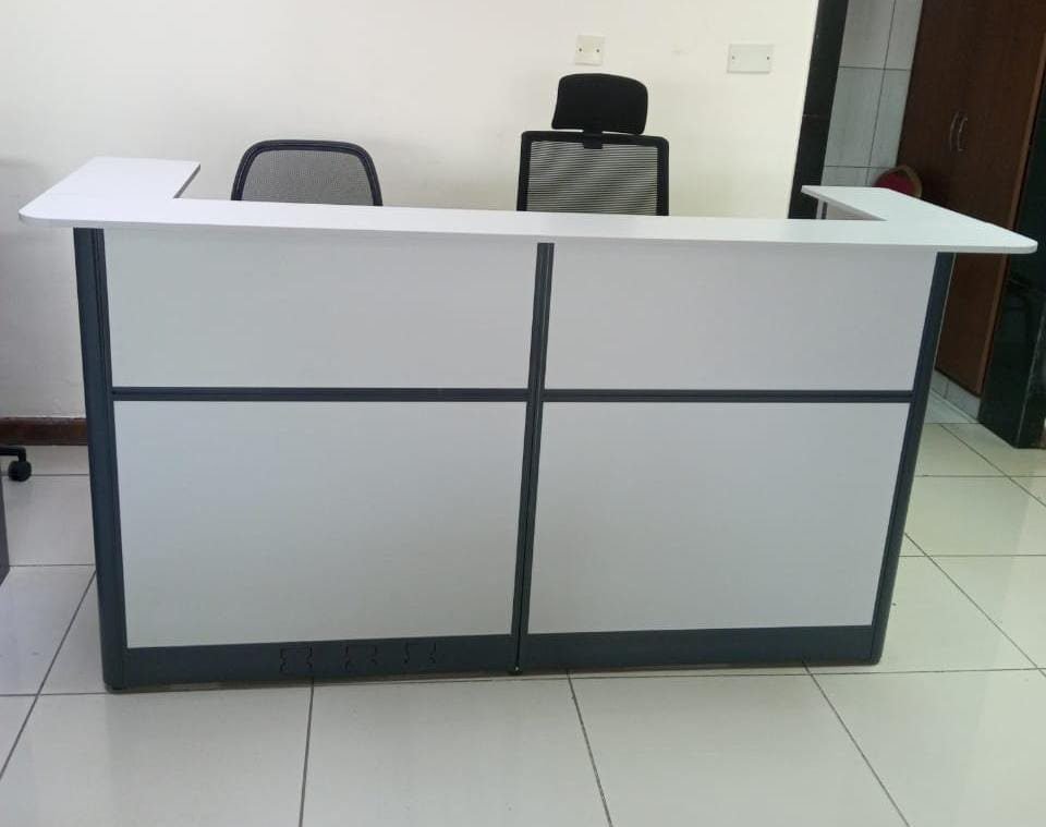 Gallery-1.6m-Reception Desk