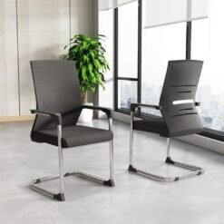 Alternative view of Penta–Visitor Chair