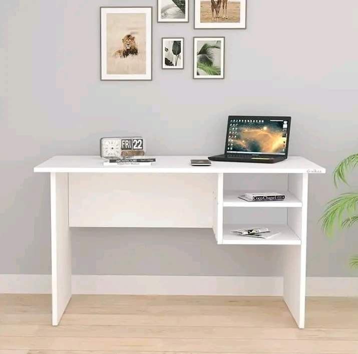 1.2m-Zone Study Desk With Storage Shelves white