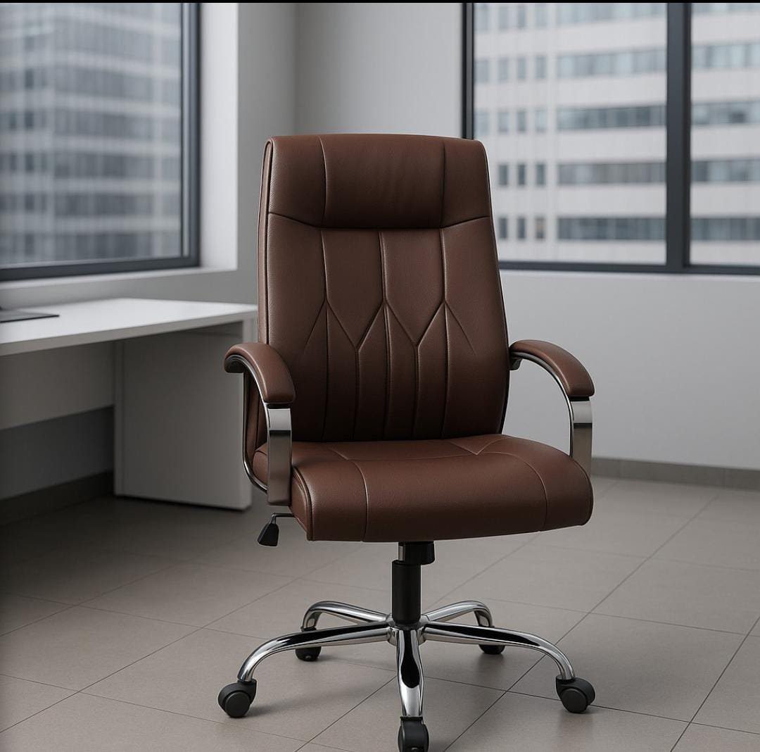 Berkeley-Low Back Chair
