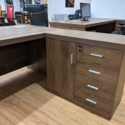 Alternative view of 1.6m Bentley-Managers Desk In Brown Oak